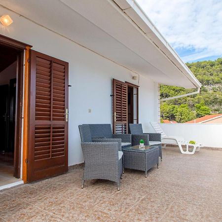 Beautiful Home In Prizba With Kitchen Luaran gambar